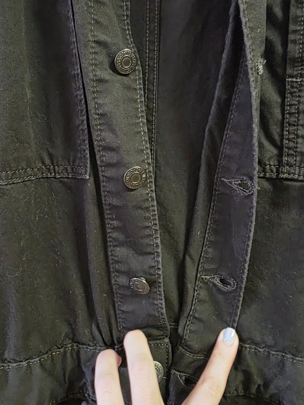 Levi's Iconic Jumpsuit EUC - Picture 10 of 14